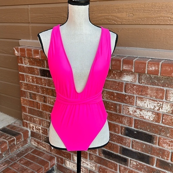 Hot Pink Plunge One Piece Swimsuit Cut Out Bandage Swimsuit Women's Size M - Picture 1 of 7